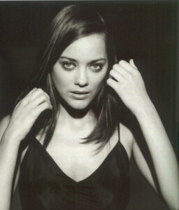 Marion Cotillard photo